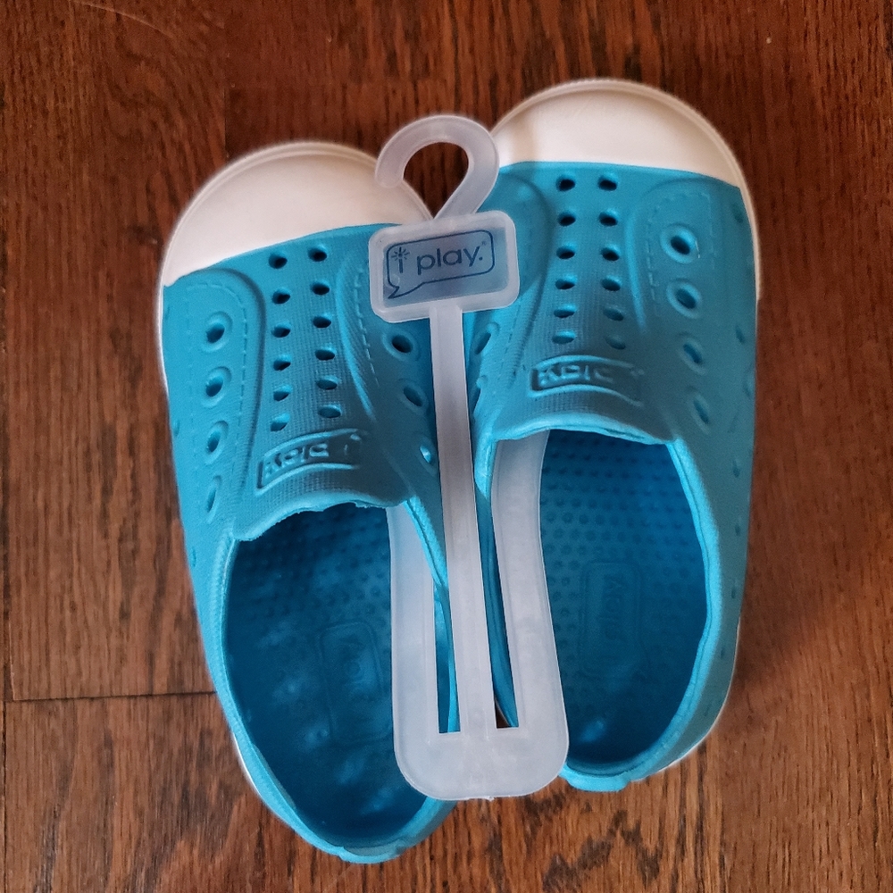 NEW iplay blue summer sneakers toddler 7